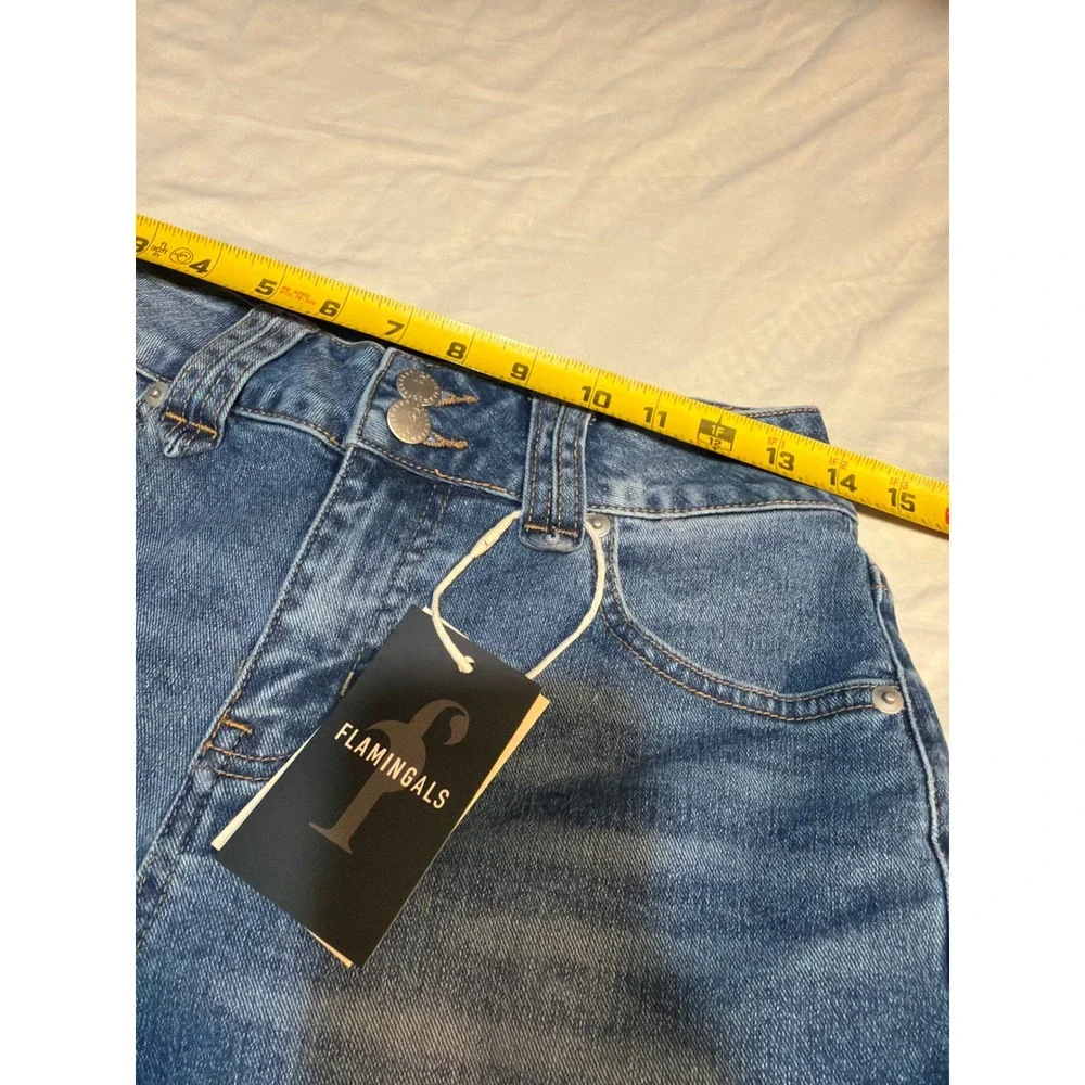 Flamingals Wash Split Studded Mid Waist Denim Shorts Blue XS 273132 XC